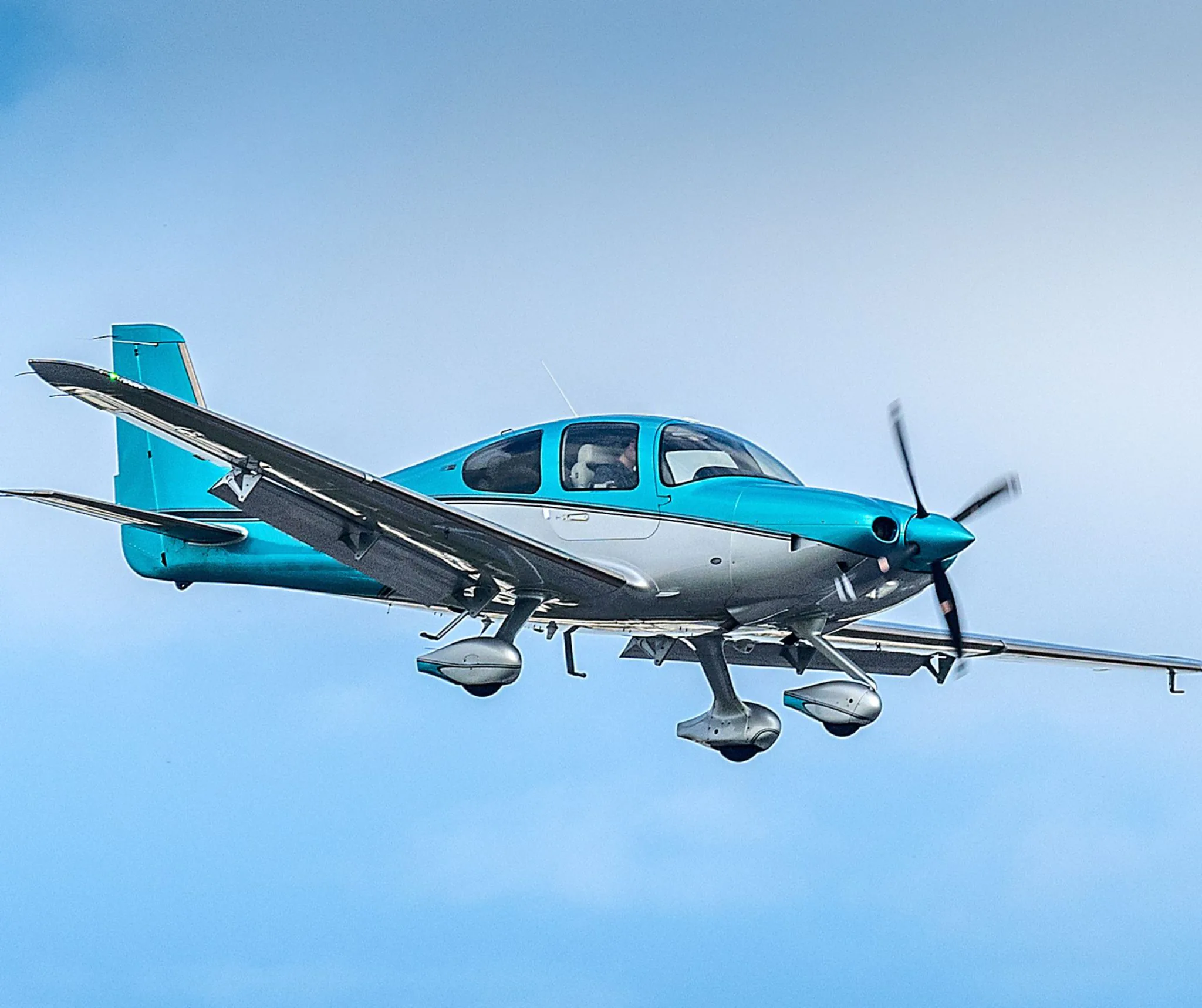 Cirrus SR22 Charter