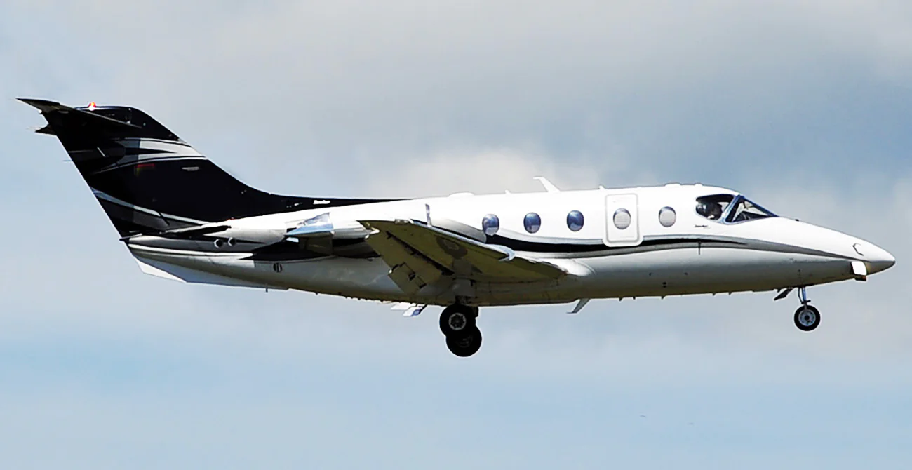 Hawker 400XP